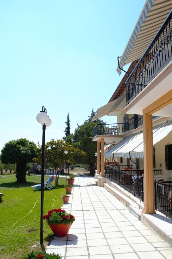 Olivemare Holidays Nea Iraklia Zewnętrze zdjęcie